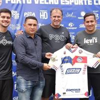 Dirigentes do Paysandu recebem camisa do Porto Velho, clube que eliminou o Remo, seu maior rival, da Copa do Brasil