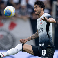 Corinthians está com 2 pontos a menos que o Athletico Paranaense