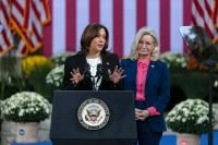 Campanha de Kamala Harris faz planos para garantir vitória apertada