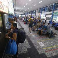 Imagem mostra passageiros no Terminal Rodoviário de Belém