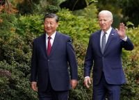 Biden deve se reunir com Xi Jinping neste sábado (16)