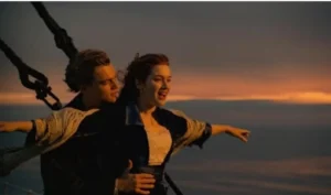 Leonardo DiCaprio e Kate Winslet se beijam 27 anos após ‘Titanic’