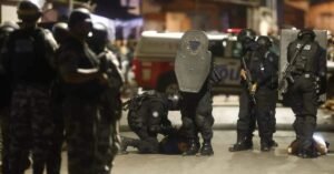 Morador é feito refém por homem armado em frente a uma residência em Icoaraci