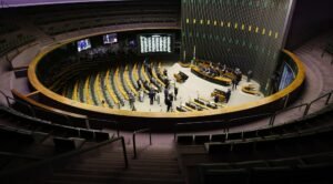 Câmara aprova pacote de medidas relacionadas à segurança, incluindo propostas sobre facções criminosas e novo tipo de flagrante – Jovem Pan