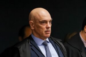 Gilmar Mendes diz que Alexandre de Moraes ‘enche de orgulho a nação brasileira’