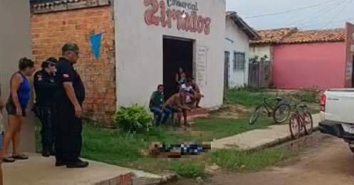 Homem com uniforme de mototaxista é morto a facadas em Cametá