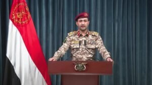 Houthis dizem que dispararam míssil balístico contra alvo militar em Israel