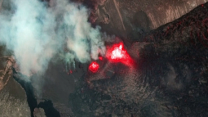 Imagens de satélite mostram fluxo da lava após erupção do vulcão Kilauea no Havaí