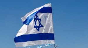 Israel diz que fechará embaixada em Dublin por conta de “políticas extremas”