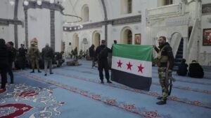 Líbano deporta 70 oficiais e soldados da Síria que fugiram após queda de Assad