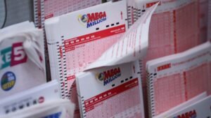 Mega Millions: brasileiros podem ganhar R$ 4,5 bilhões nesta terça (17)