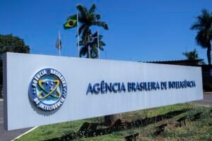 PGR recebe prazo para compartilhar inquérito de suposto golpe com caso Abin