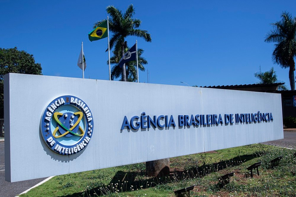 PGR recebe prazo para compartilhar inquérito de suposto golpe com caso Abin