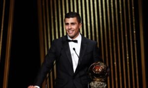 Rodri é eleito o melhor jogador do mundo pelo The Guardian