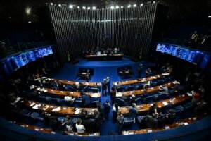 Senado aprova exploração de energia elétrica em alto mar