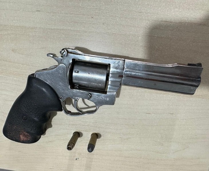 Suspeito de roubo morre em confronto com polícia de Tailândia