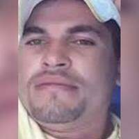 A imagem mostra Daniel da Costa Silva, de 39 anos, suspeito de assassinar a ex-mulher, Patrícia Almeida Silva, 34, no fim do ano passado, no Maranhão, por não aceitar o fim do relacionamento.