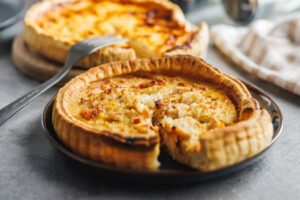 4 receitas de quiches proteicas para o almoço