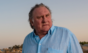 Ator francês Gérard Depardieu contesta acusações de estupro