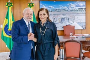 Brasil envia embaixadora para posse de Maduro após convite