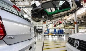 China puxa queda de vendas da Volkswagen no mundo