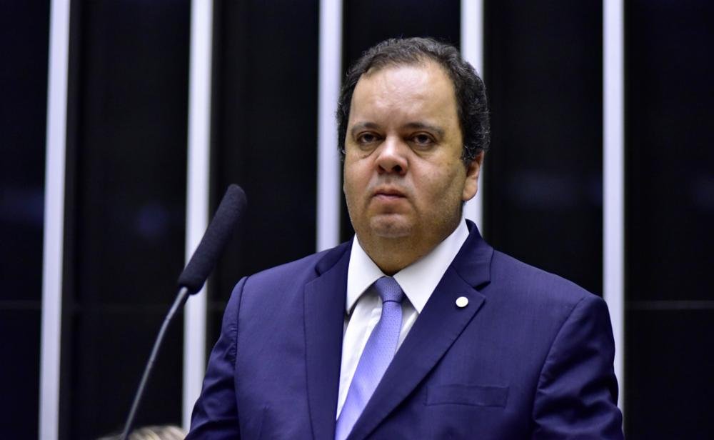 Elmar Nascimento confirma candidatura à 2ª vice-presidência da Câmara dos Deputados