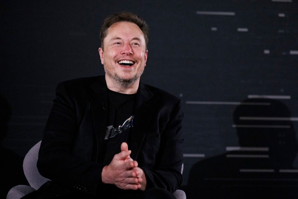 Elon Musk ajudou na libertação da jornalista italiana detida no Irã