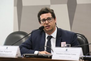 Fabio Wajngarten atuou para ocultar kit de joias sauditas, diz PF