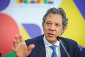 Haddad defende ajustes orçamentários para garantir gestão fiscal eficaz