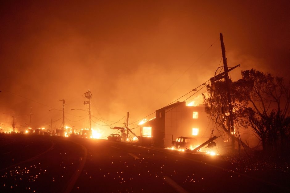 Incêndio de Los Angeles deixa cenário “apocalíptico”, relata chefe dos bombeiros