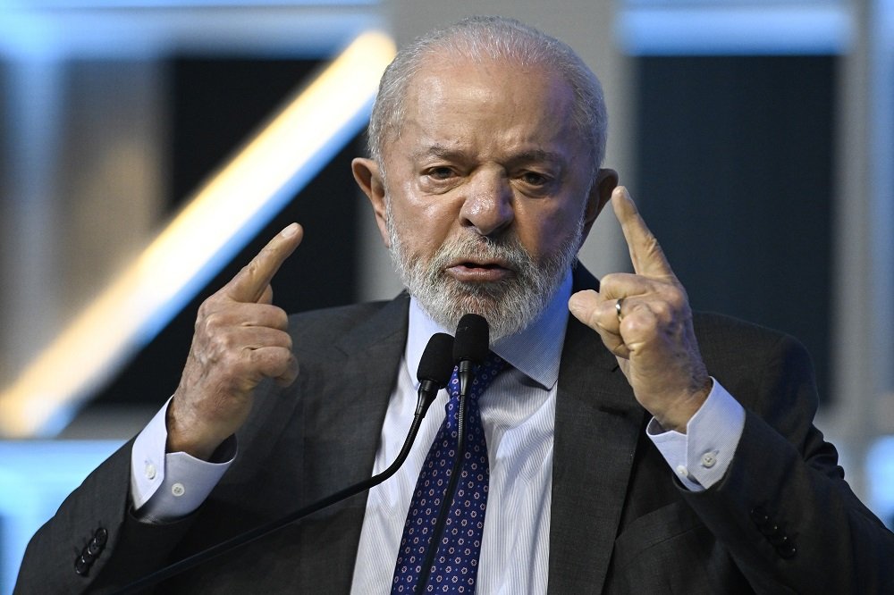 Lula planeja ato simbólico em memória dos ataques de 8 de janeiro em Brasília