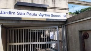 Metrô de São Paulo tem duas linhas com falhas; estação “alagada” é problema
