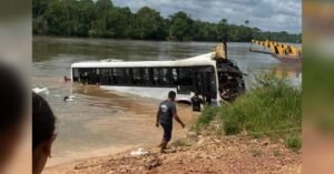 PC procura por suspeito de causar acidente envolvendo ônibus, em Moju, que terminou com morte