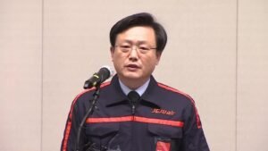 Polícia da Coreia do Sul proíbe CEO da Jeju Air de deixar o país após acidente