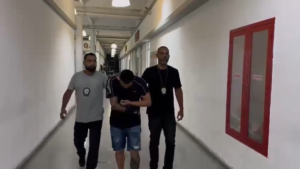 Polícia do RJ prende envolvido em roubo de carga com 10 mil munições