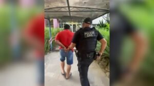 Polícia prende 10 pessoas em operação contra roubo de carga de cigarros no RS