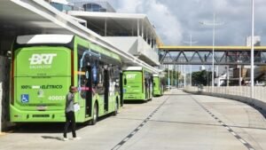 Salvador anuncia aumento de R$ 0,40 na passagem de ônibus a partir deste sábado