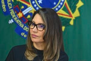 Transparência Internacional critica governo brasileiro por falta de informações sobre Janja