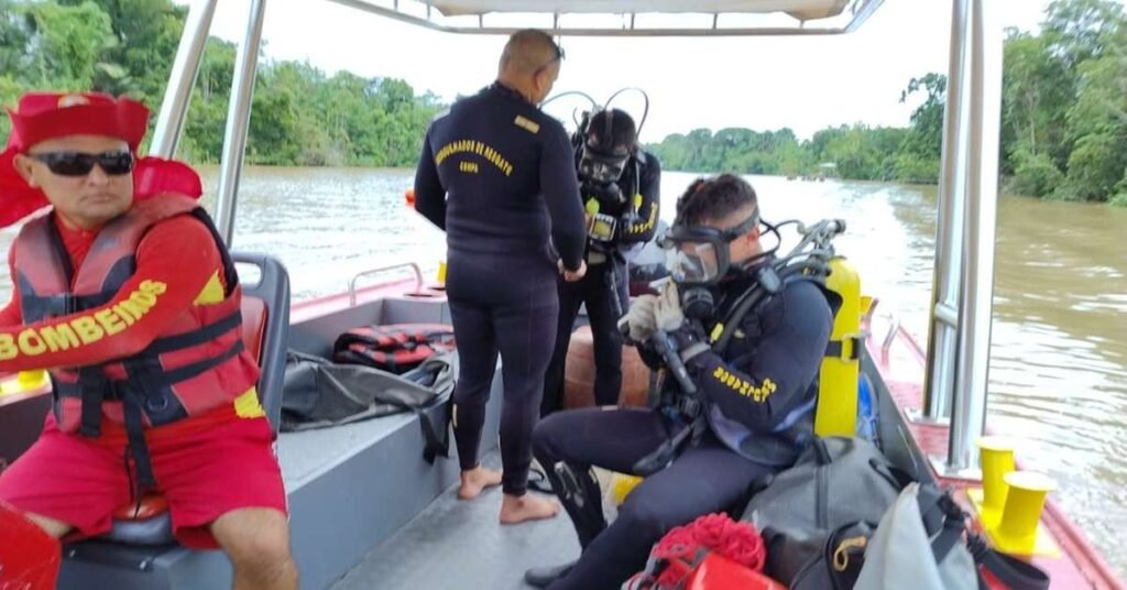 Bombeiros continuam as buscas por bebê desaparecido em rio de Breves