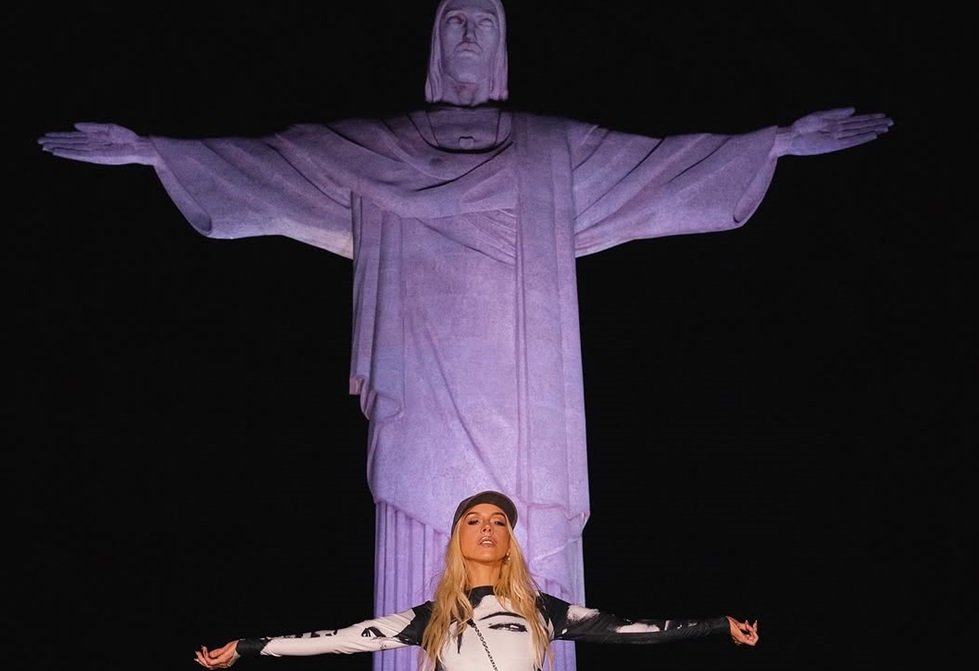 Christina Aguilera se despede do Rio de Janeiro