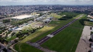 Doze acidentes aéreos ocorreram em até 3,5 km do Campo de Marte desde 2016