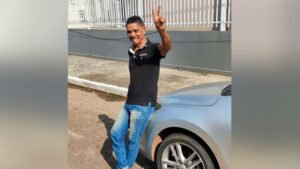 Vizinhos arrombam porta e encontram homem morto em rede