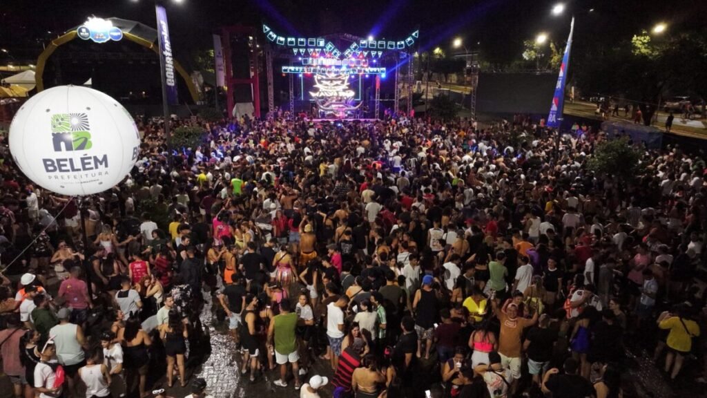 Circuito Mangueirosa: confira a programação deste domingo no carnaval de Belém