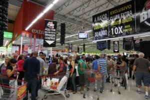 Consumo nos lares brasileiros avança 2,24% no primeiro bimestre de 2025