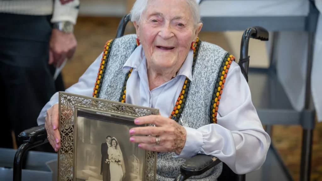 100 anos ou mais: Os países com mais pessoas centenárias