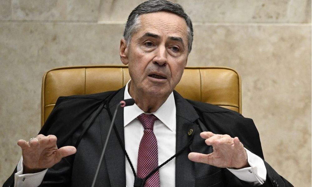 Barroso rebate críticas da ‘The Economist’ e defende integridade da democracia brasileira