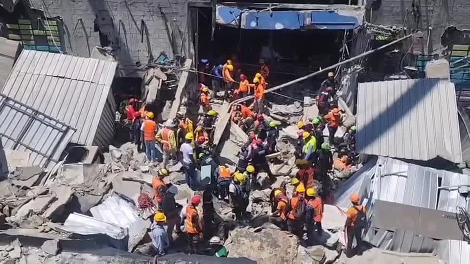 Cantor, governadora e ex-jogadores morreram em desabamento do teto de boate