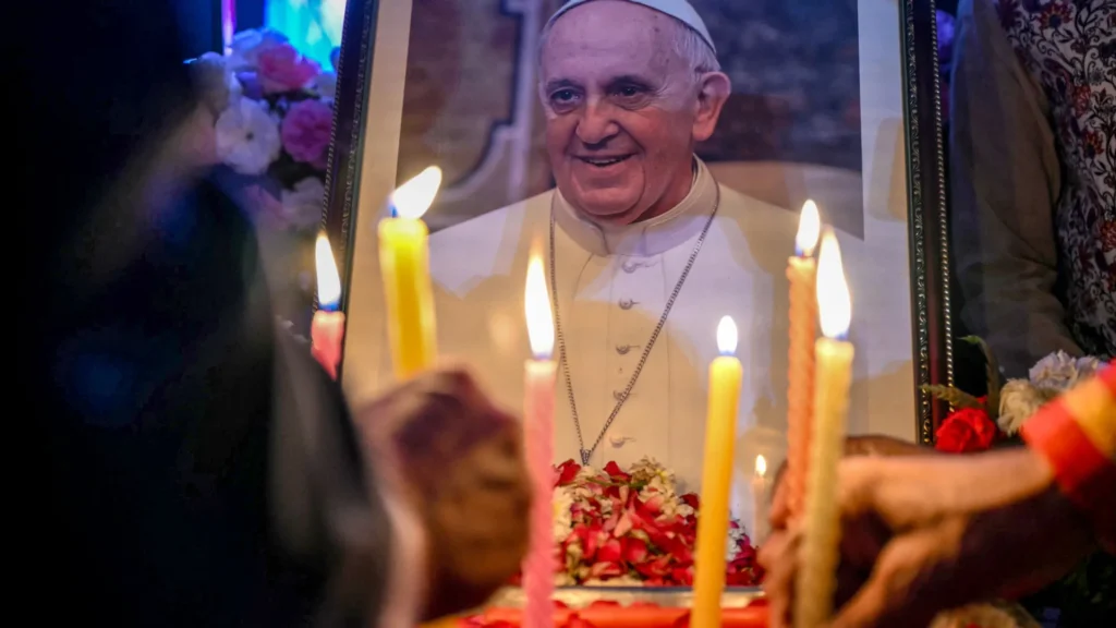 Francisco será o primeiro papa em 122 anos enterrado fora do Vaticano