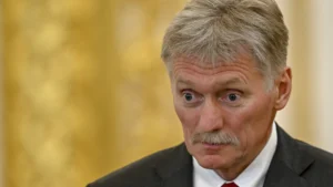 Kremlin diz que acordo de paz "deve ser com Ucrânia e não com EUA"