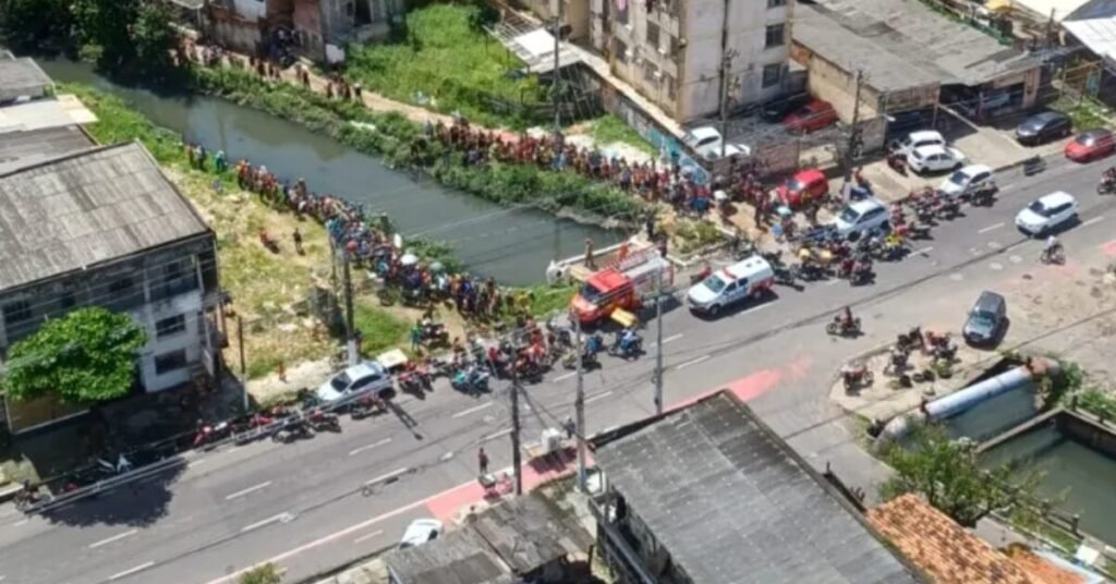 Corpo é encontrado em canal em Belém; Polícia investiga possível afogamento